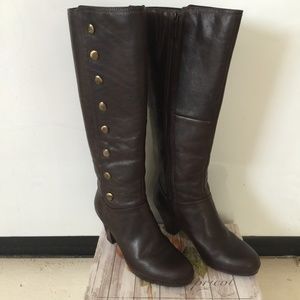 Clarks Vermont Border Side Button Brown Tall Boots